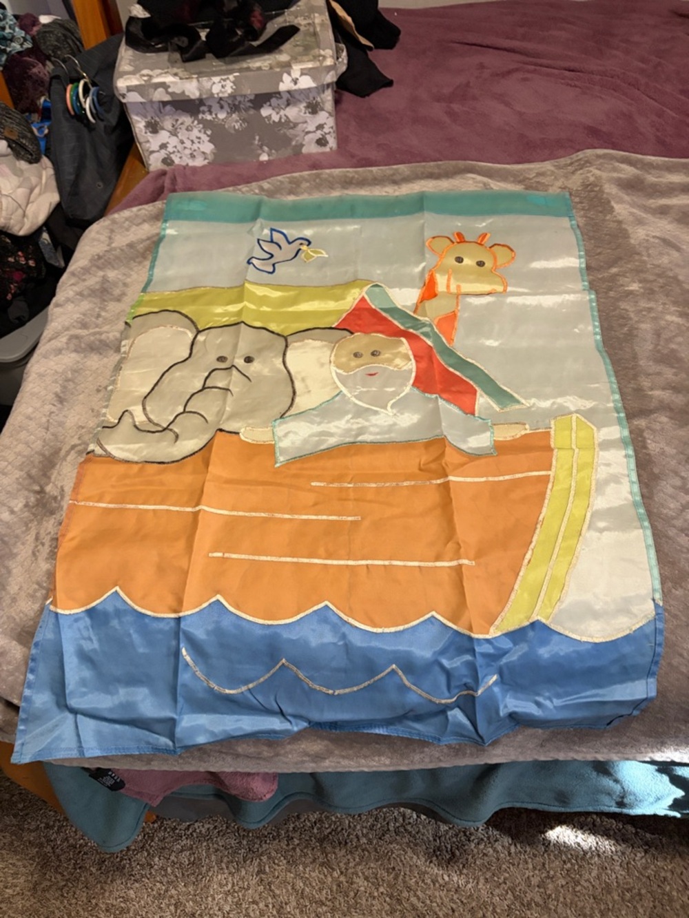 Kids Animal flag Noah’s ark in Orange, Blue & Cream